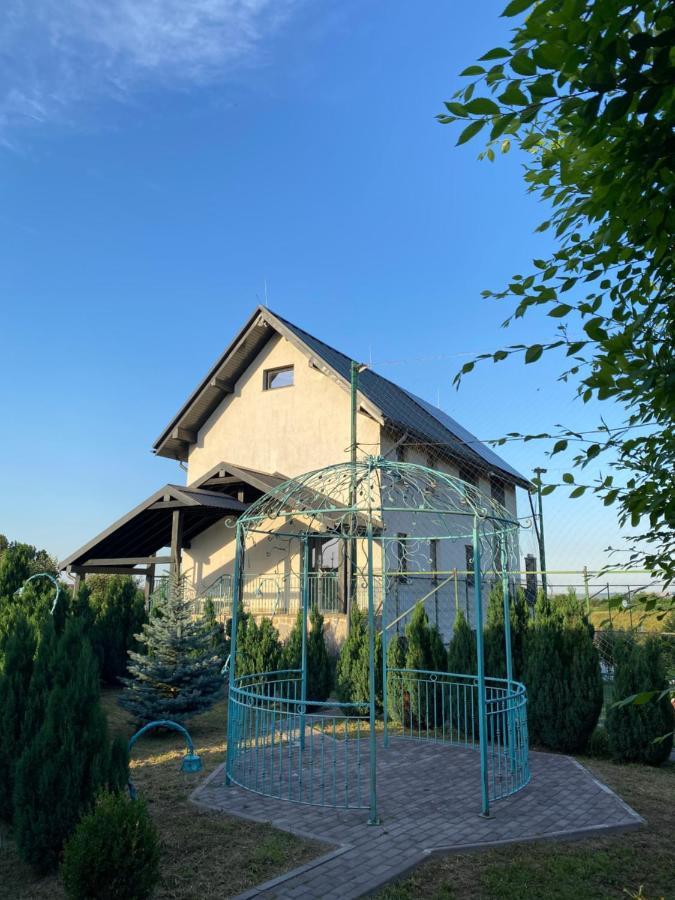 Green Oasis Daire Stolniceni-Prajescu Dış mekan fotoğraf